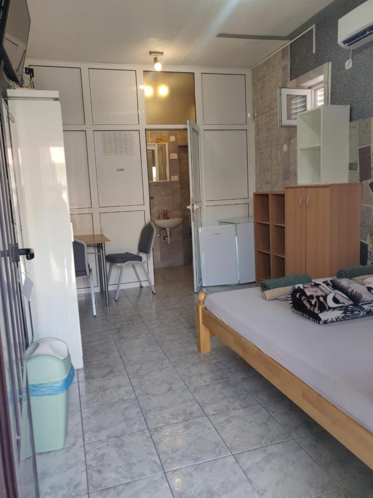 Rooms- Denis สปลิท ภายนอก รูปภาพ
